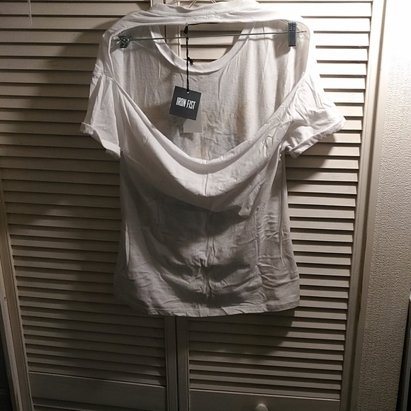 Shirt - Picture 3 of 7